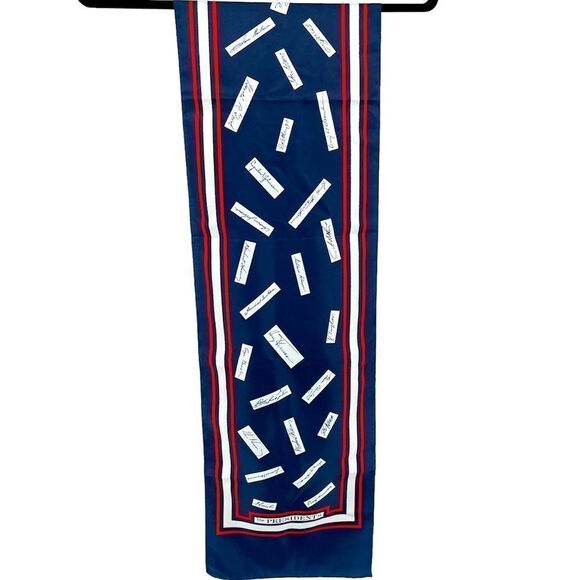 T&M Designers 90s Vintage Millicent The Presidents Signature Decorative Scarf OS - Picture 1 of 11